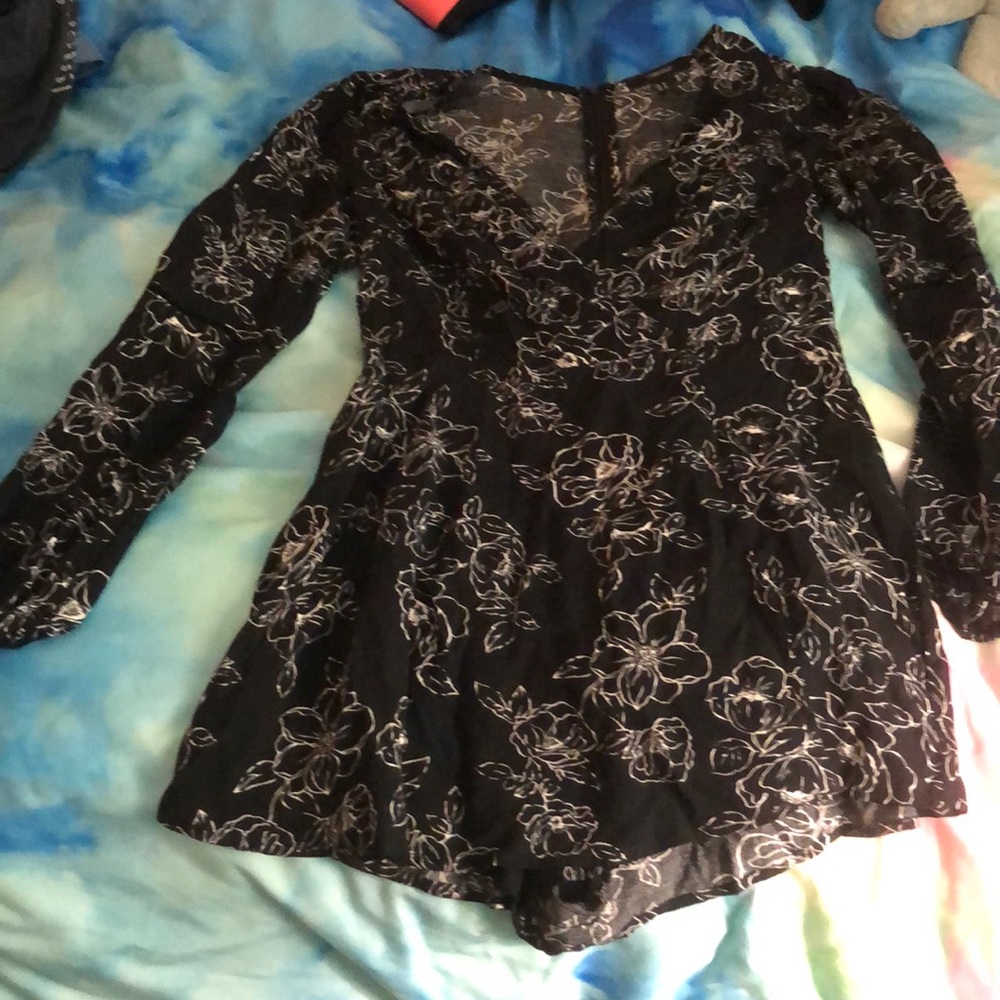 Black and White floral Romper from Forever 21!